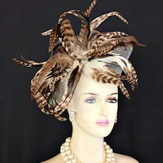 Women's Ivory White Felt Winter Fascinator Hat Brown Tiger Feathers